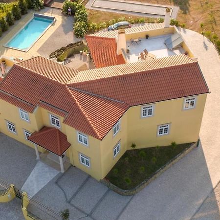 Bed and Breakfast Casa Pedra Nobre Nadadouro Екстер'єр фото