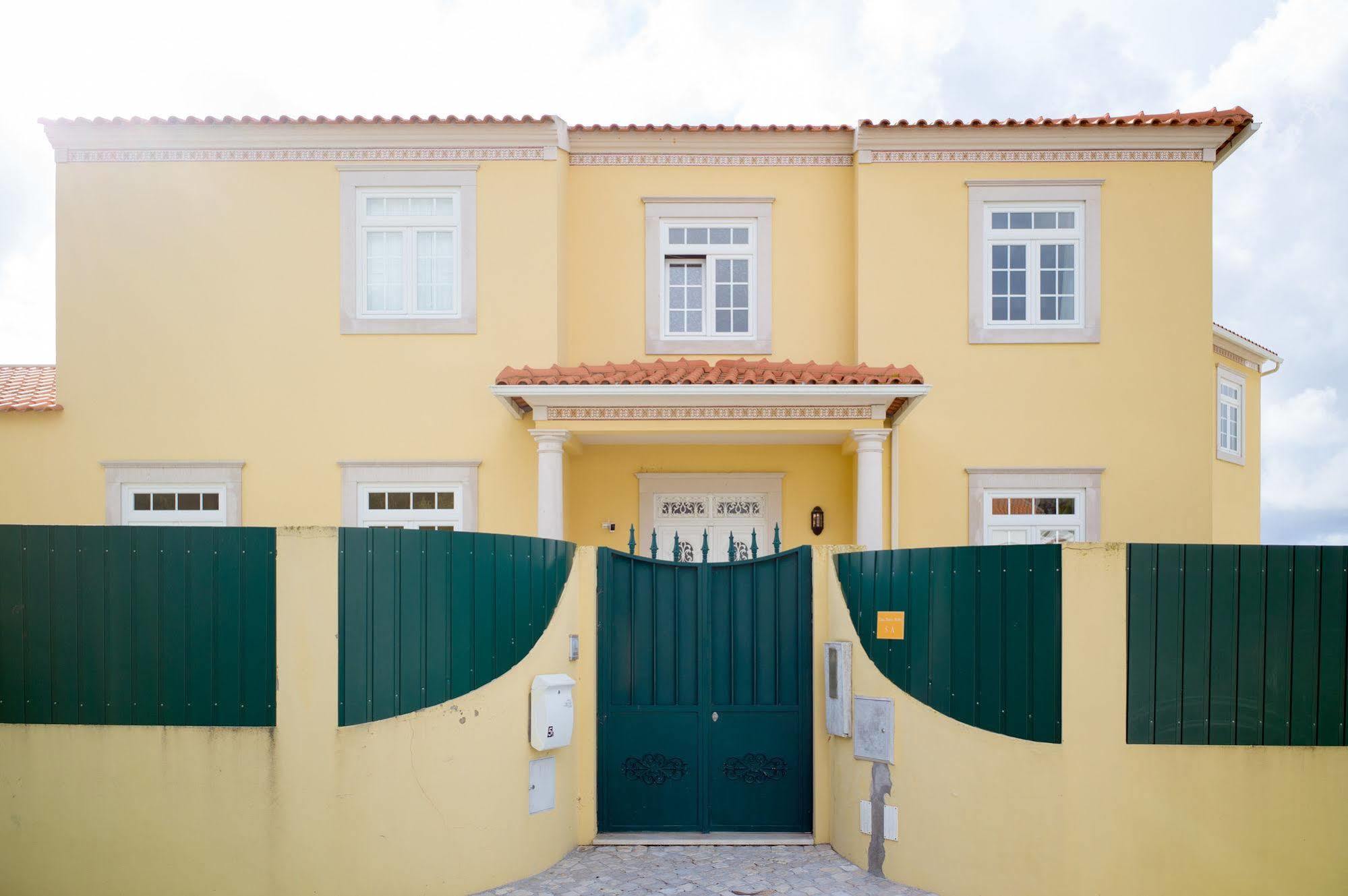 Bed and Breakfast Casa Pedra Nobre Nadadouro Екстер'єр фото